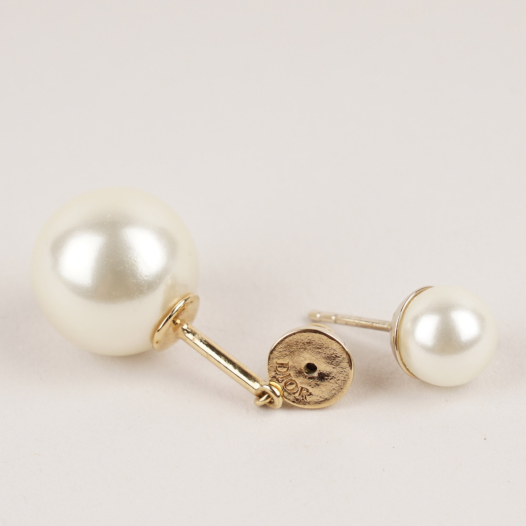 Tribales Earrings ABC image