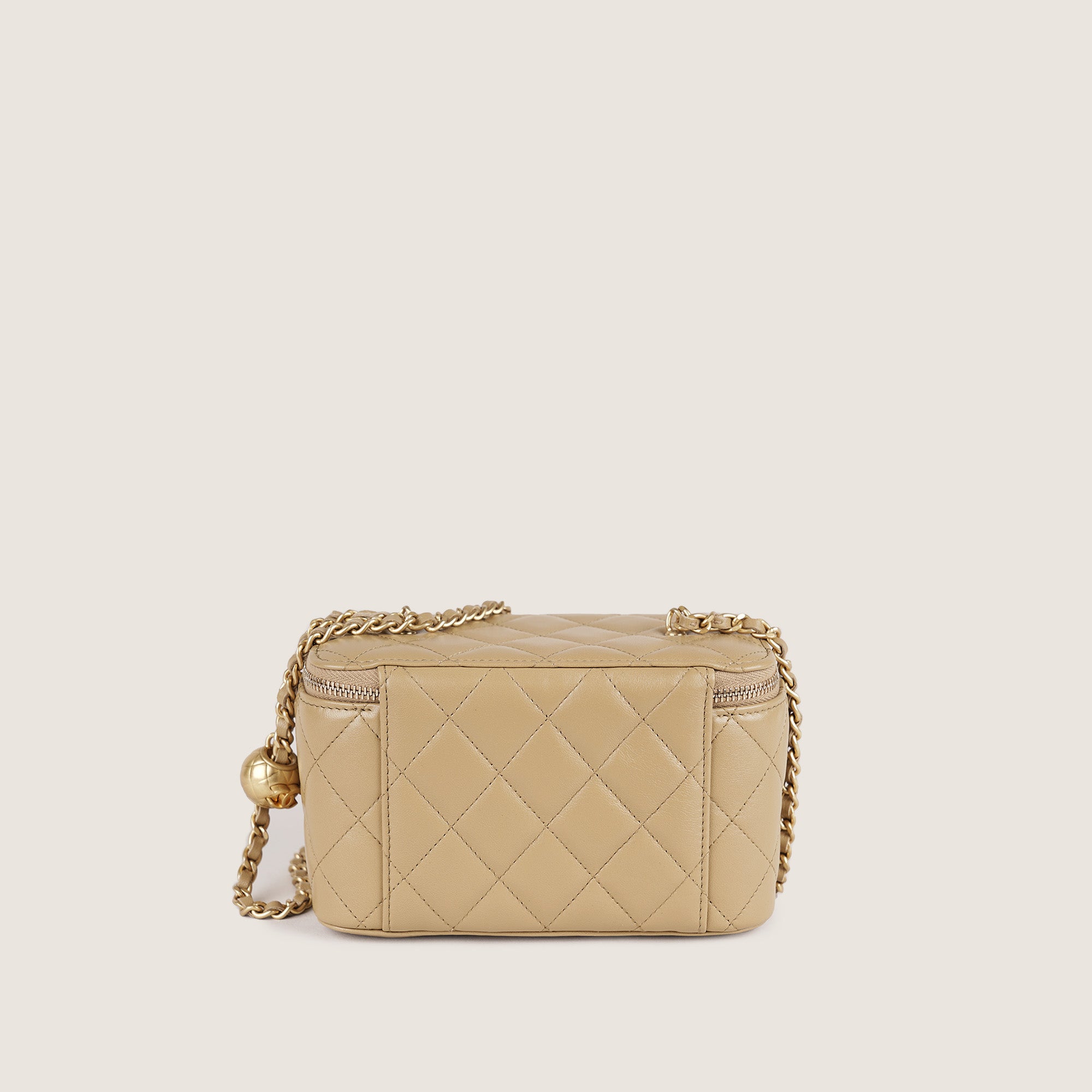 Pearl Crush Vanity Bag