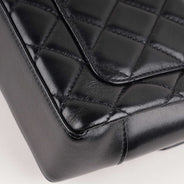 Flap with Top Handle thumbnail image