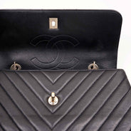 Medium Trendy Top Handle thumbnail image