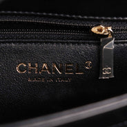 Medium Trendy Top Handle thumbnail image