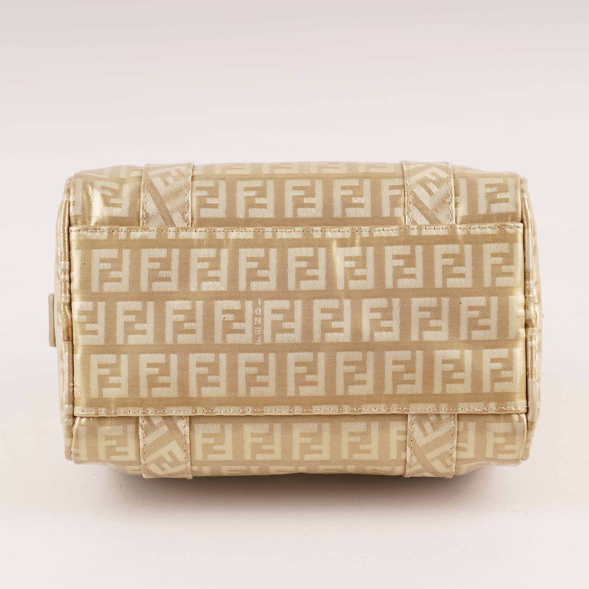 Mini Boston Top Handle image