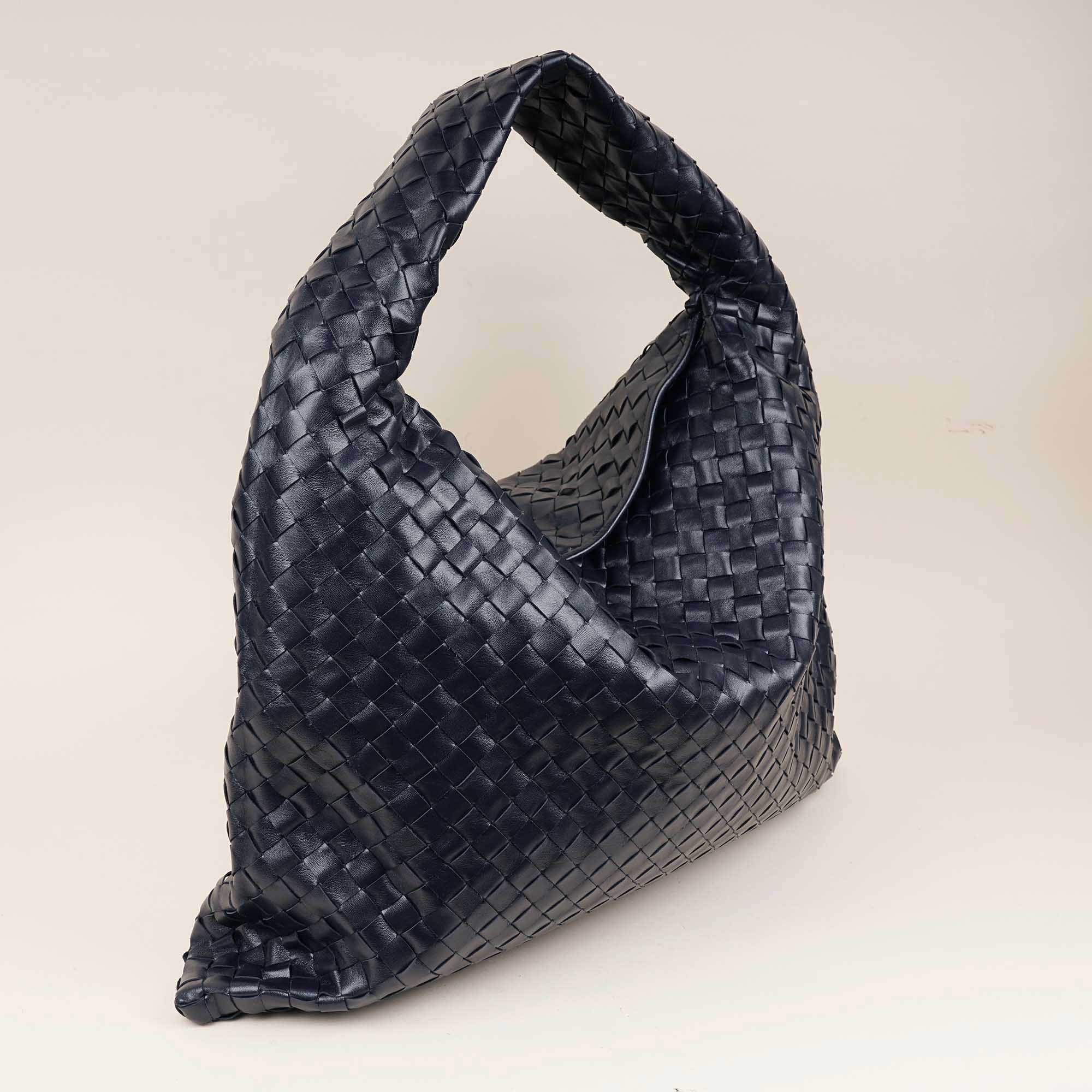 Large Hop Shoulder Bag image