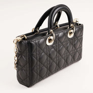 Medium D-Joy Top Handle thumbnail image