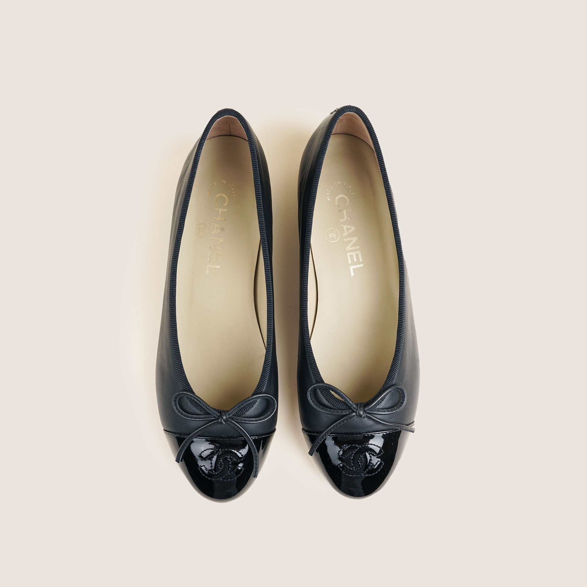 CC Ballet Flats 38 - CHANEL - Affordable Luxury