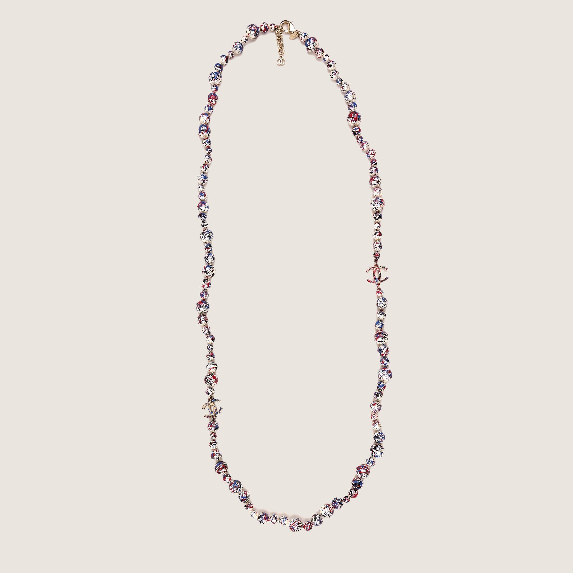CC Paint Splatter Pearl Necklace - CHANEL - Affordable Luxury