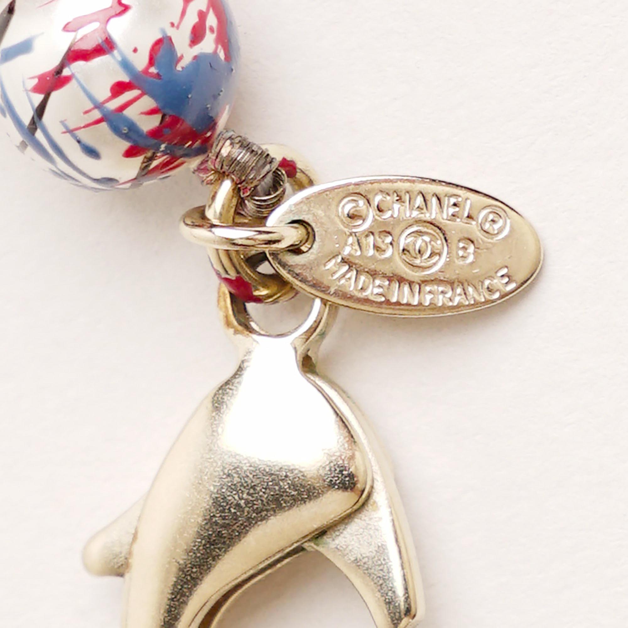 CC Paint Splatter Pearl Necklace - CHANEL - Affordable Luxury image