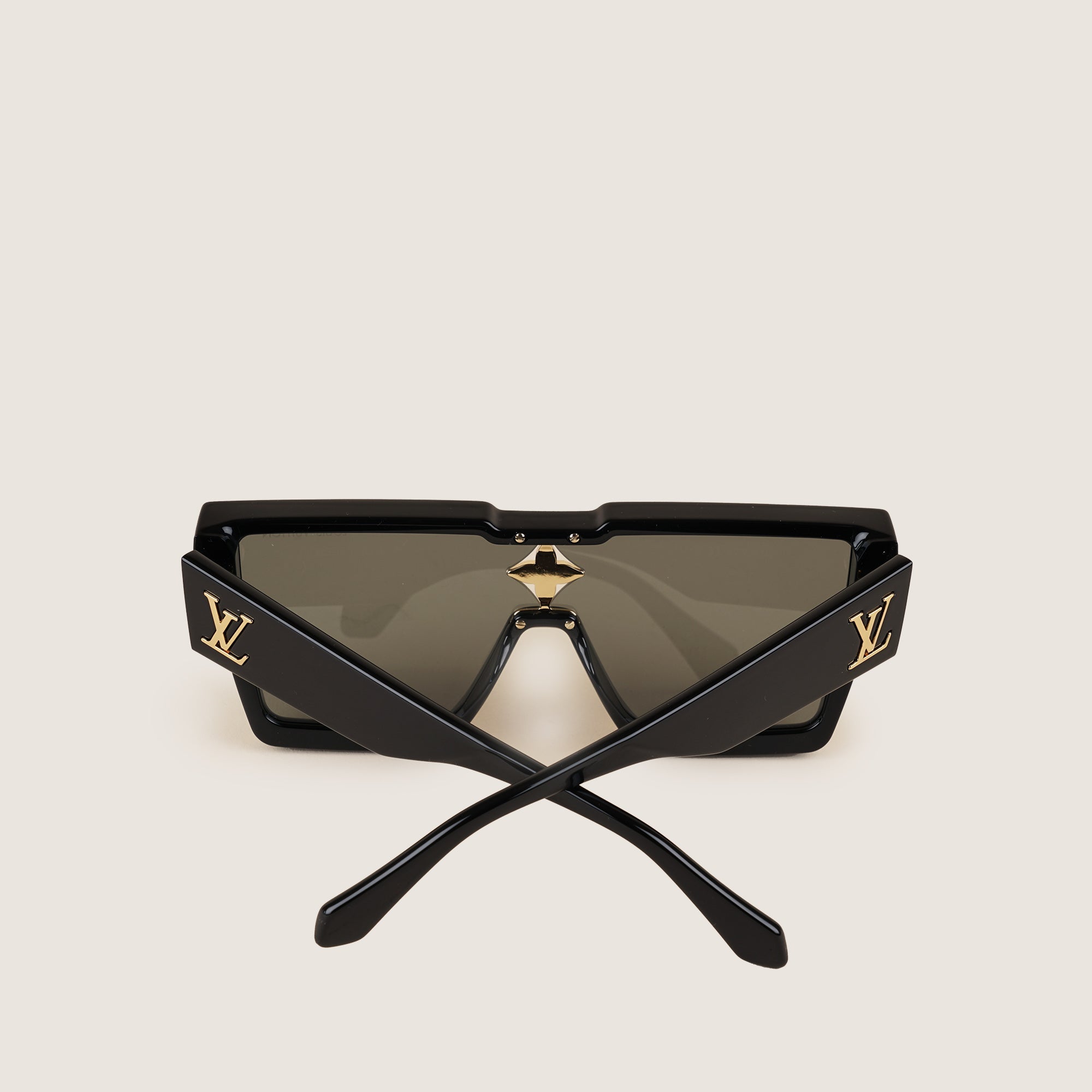 Cyclone Sunglasses - LOUIS VUITTON - Affordable Luxury image