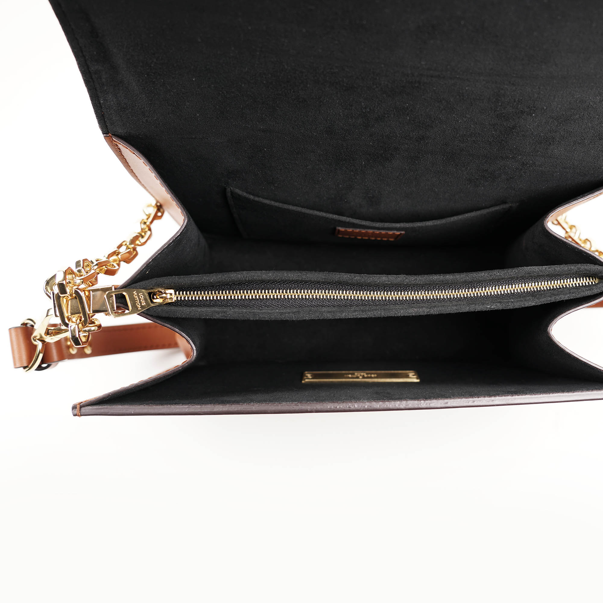 Dauphine MM Shoulder Bag - LOUIS VUITTON - Affordable Luxury image