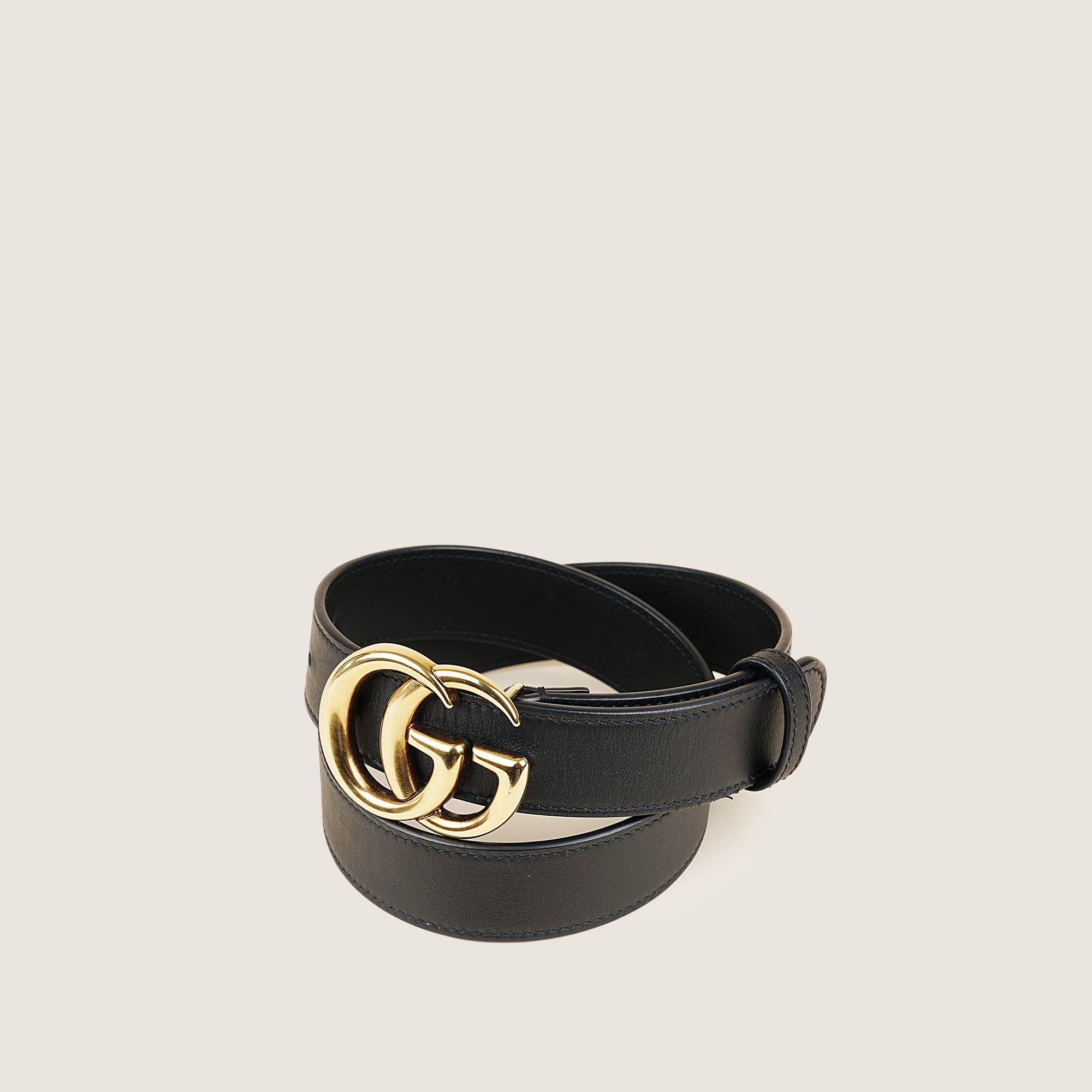 Luxurious Unisex Black Belt with Gold GG Buckle Gucci 414516 AP00T Belt Black Leather with Gold Double G  main image 4