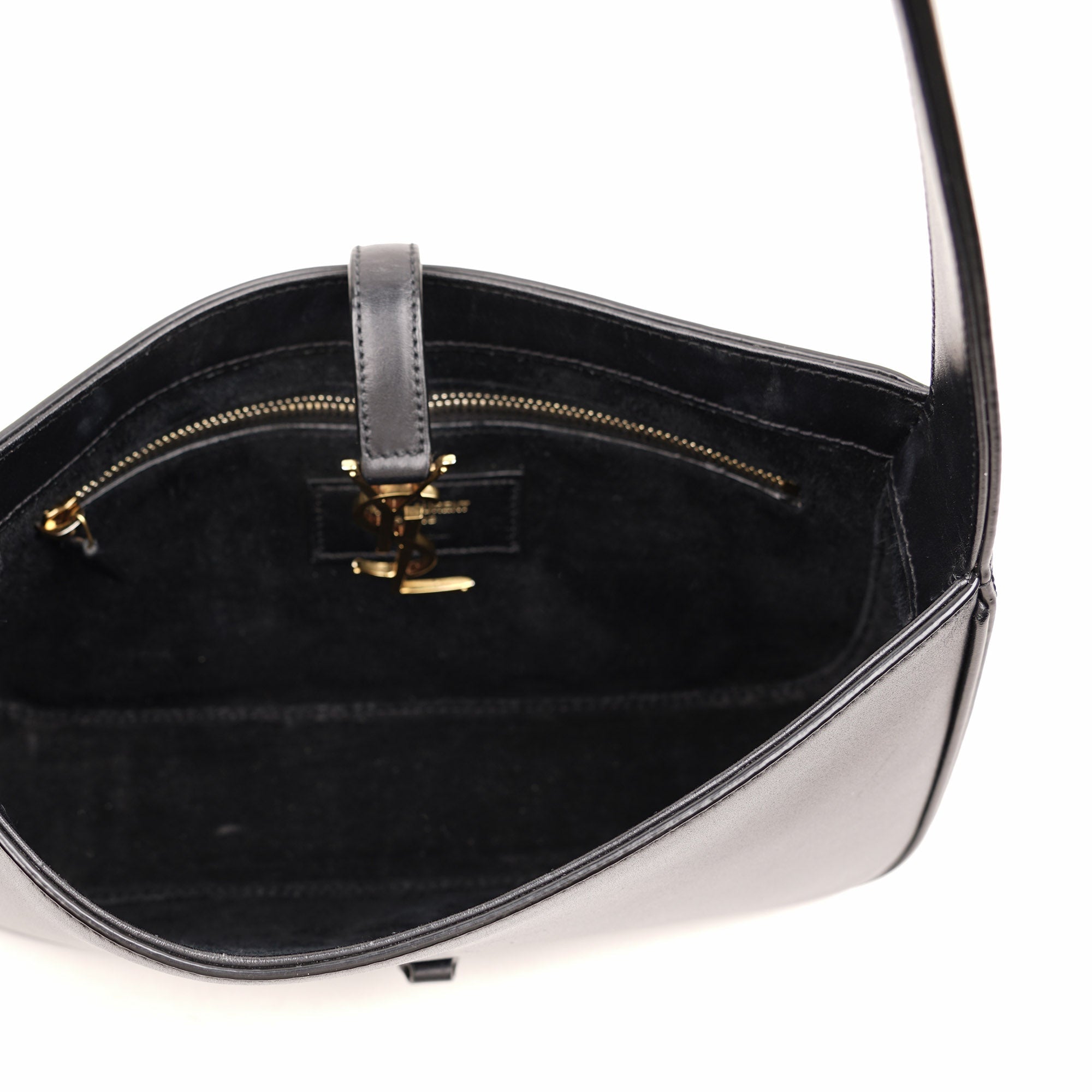 Le 5 Á 7 Shoulder Bag - SAINT LAURENT - Affordable Luxury image