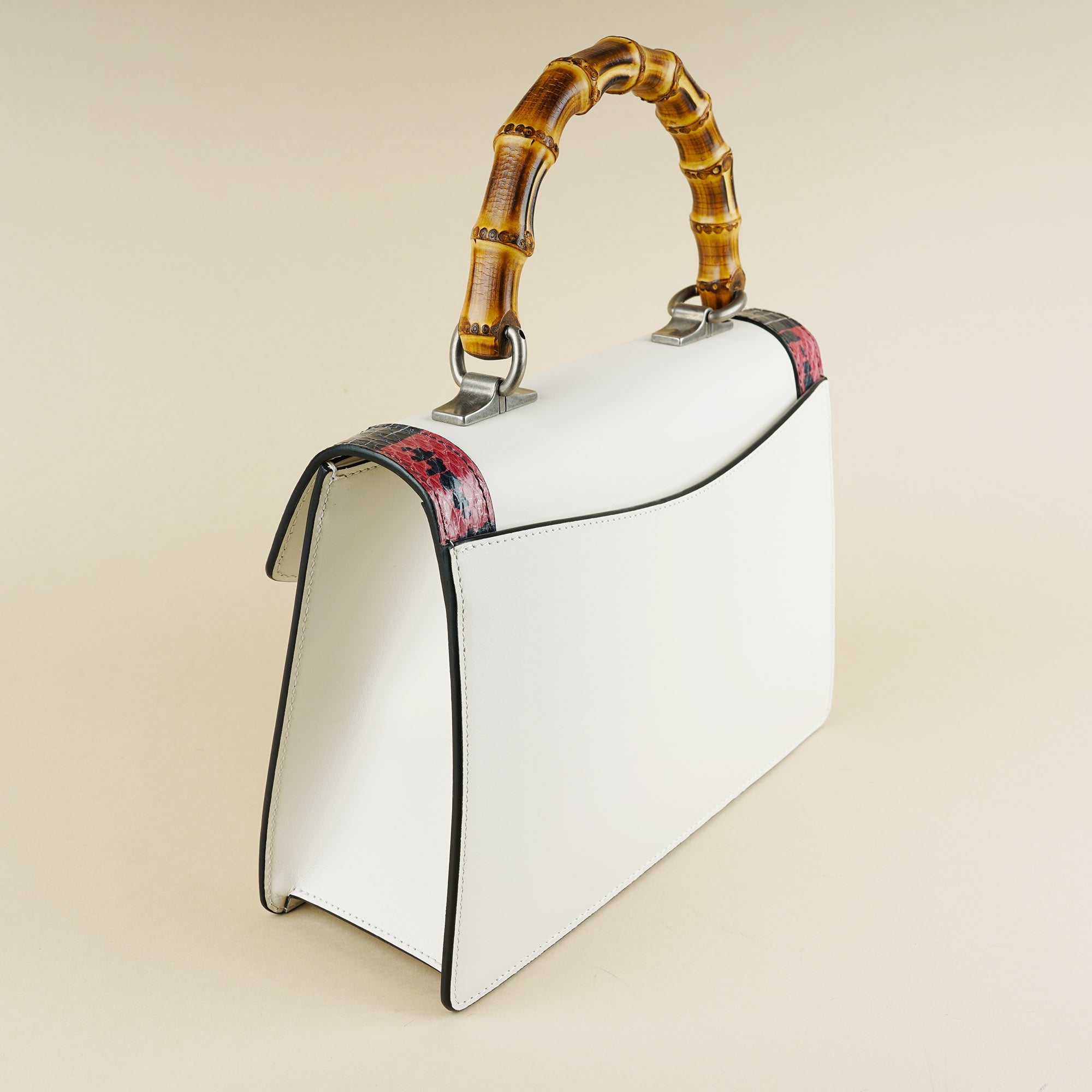 Lilith Top Handle Bag - GUCCI - Affordable Luxury image