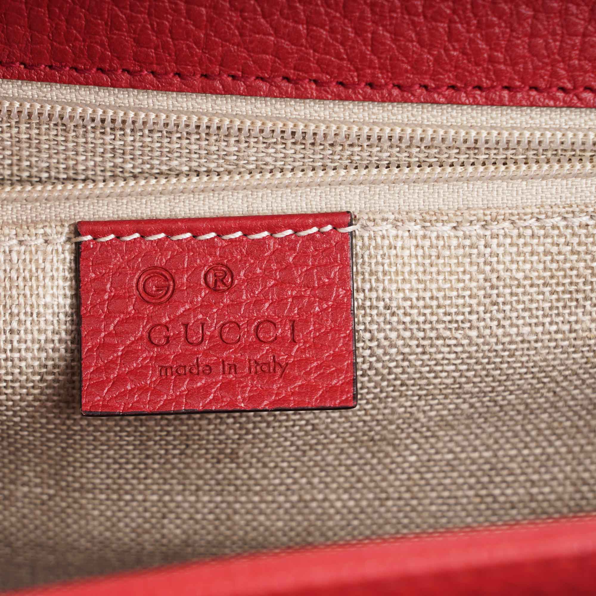 Medium Interlocking G Shoulder Bag - GUCCI - Affordable Luxury image