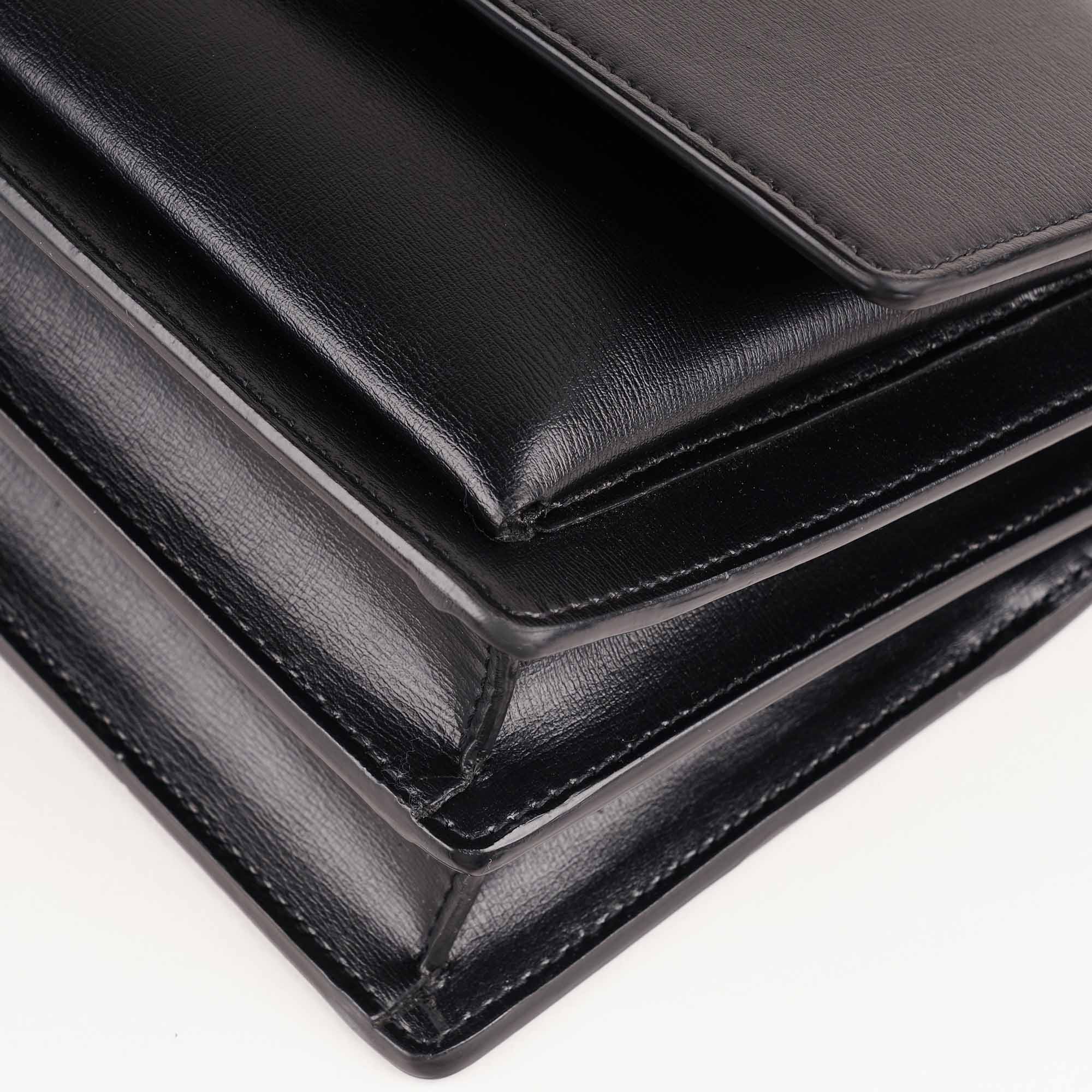 Medium Sunset Shoulder Bag - SAINT LAURENT - Affordable Luxury image