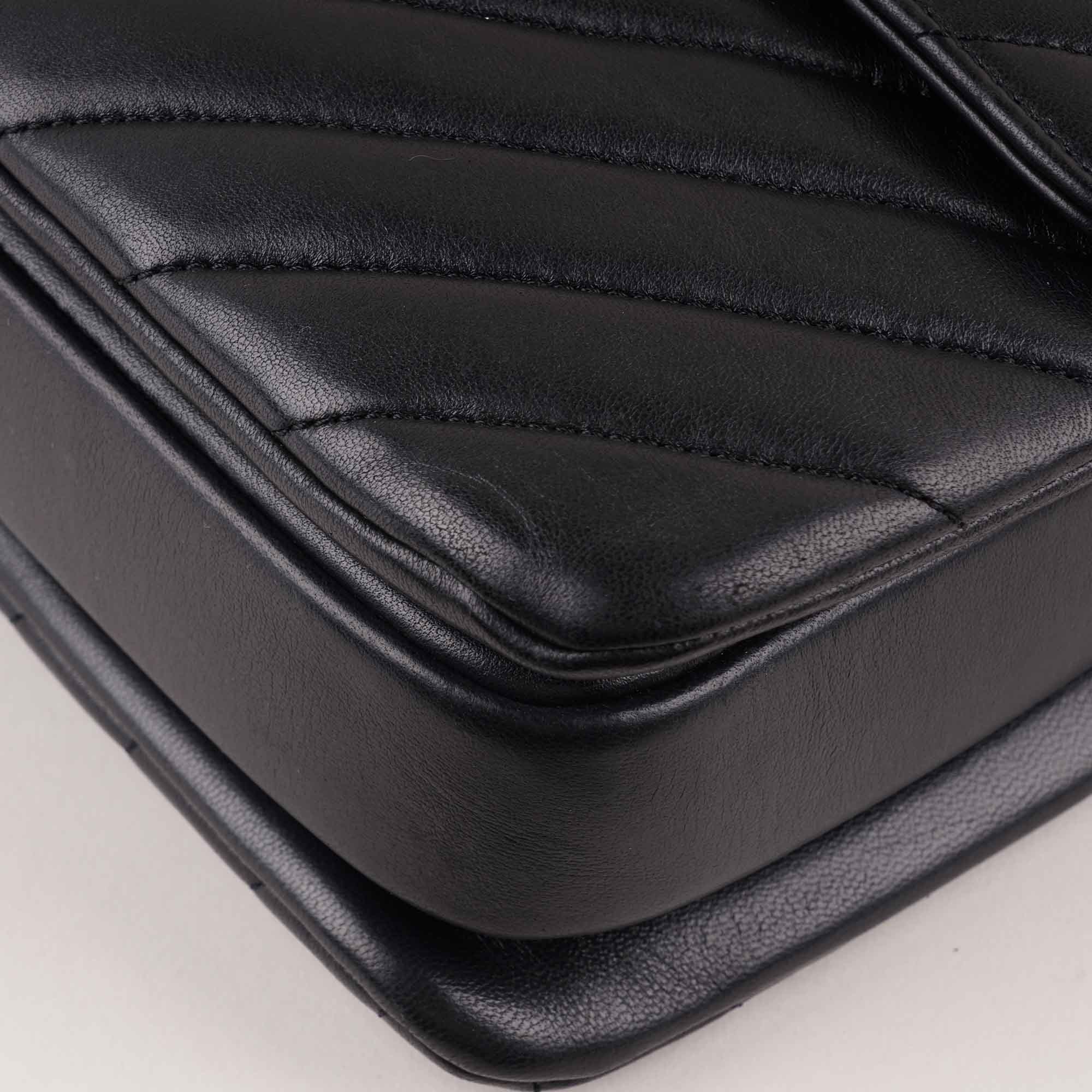 Medium Trendy Top Handle - CHANEL - Affordable Luxury image