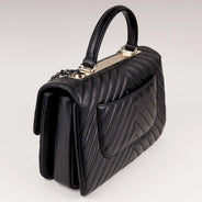 Medium Trendy Top Handle - CHANEL - Affordable Luxury thumbnail image