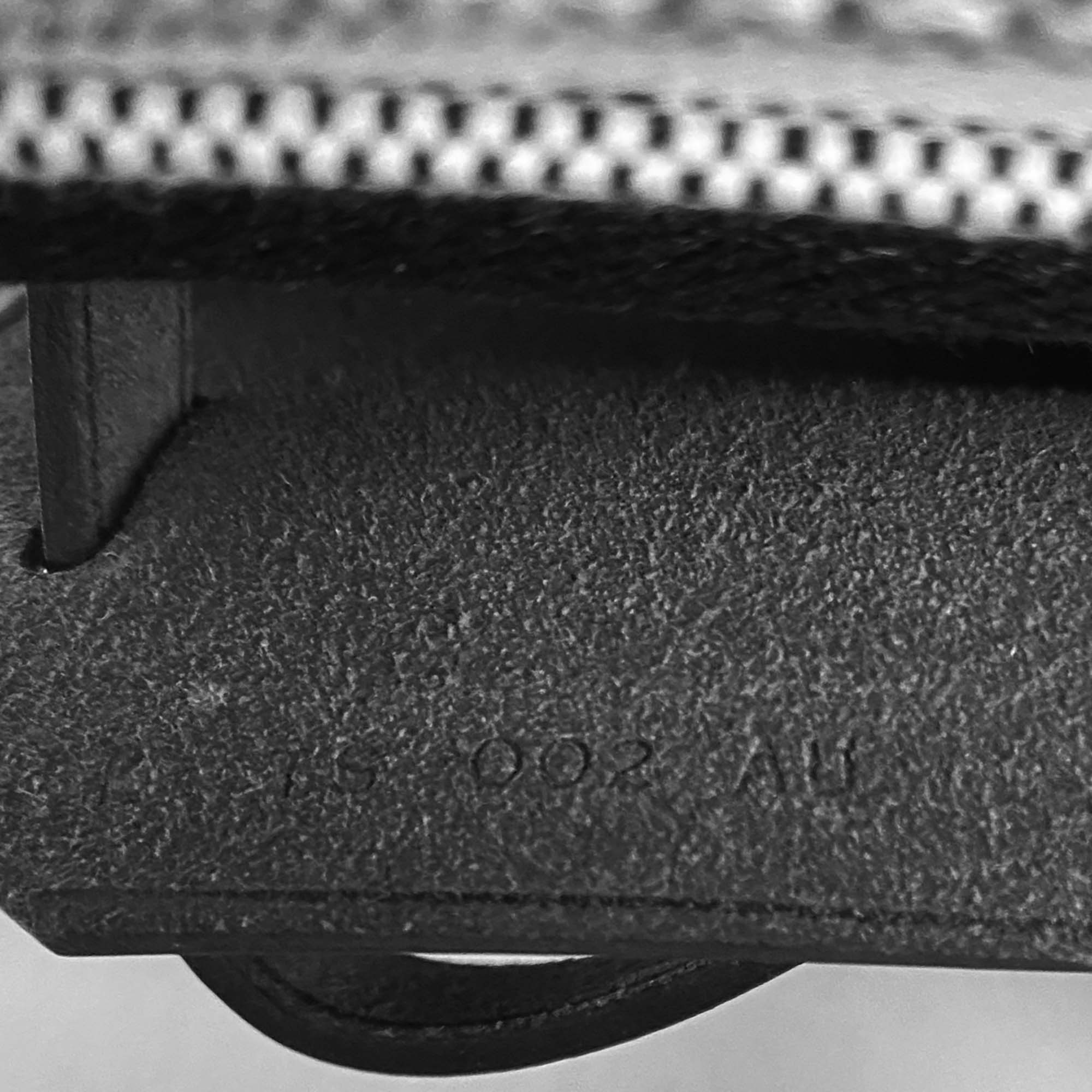 Mini Herbag Zip 20 Black - HERMÈS - Affordable Luxury image