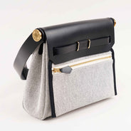 Mini Herbag Zip 20 Black - HERMÈS - Affordable Luxury thumbnail image