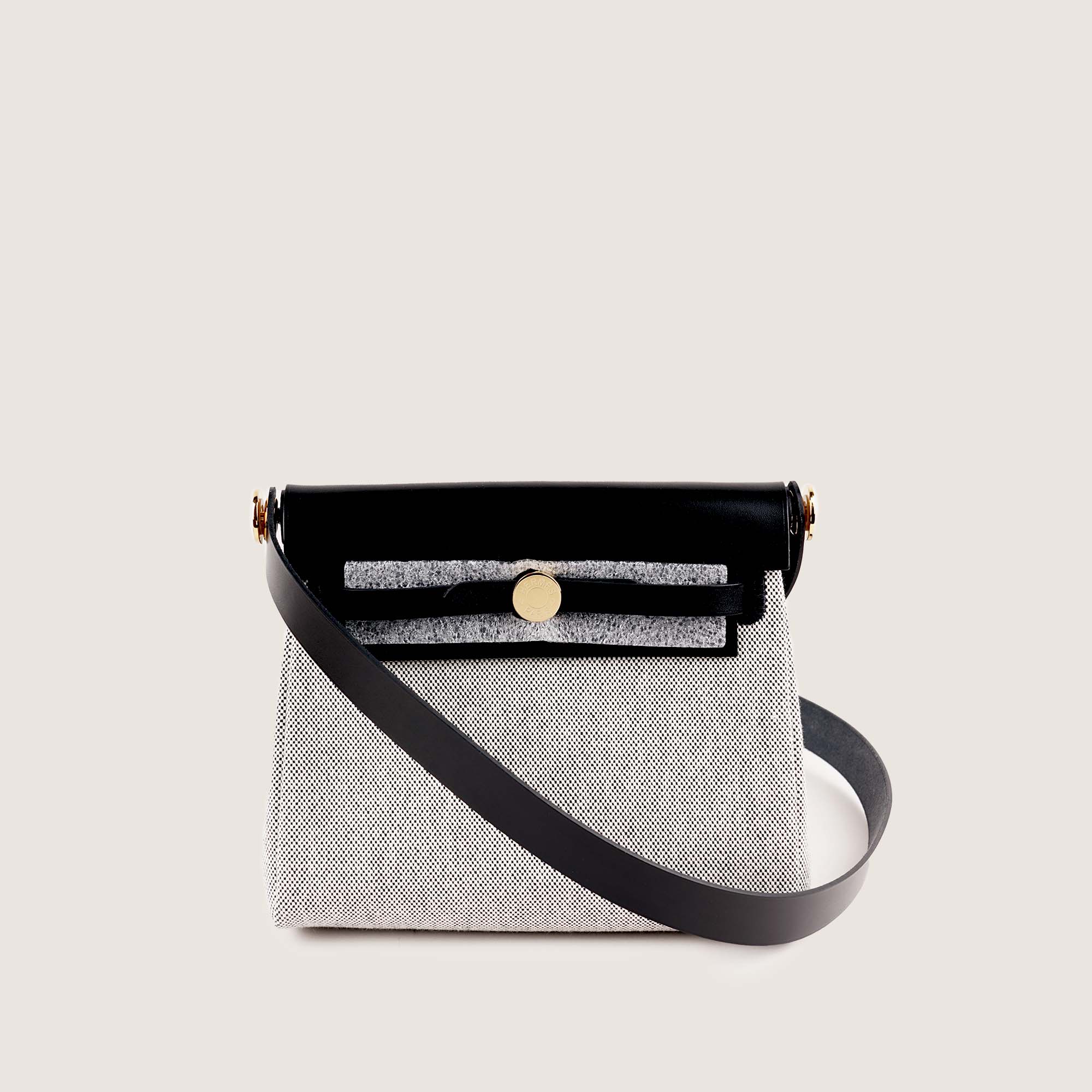 Mini Herbag Zip 20 Black - HERMÈS - Affordable Luxury