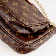 Multi - Pochette Accessoires Bag - LOUIS VUITTON - Affordable Luxury thumbnail image