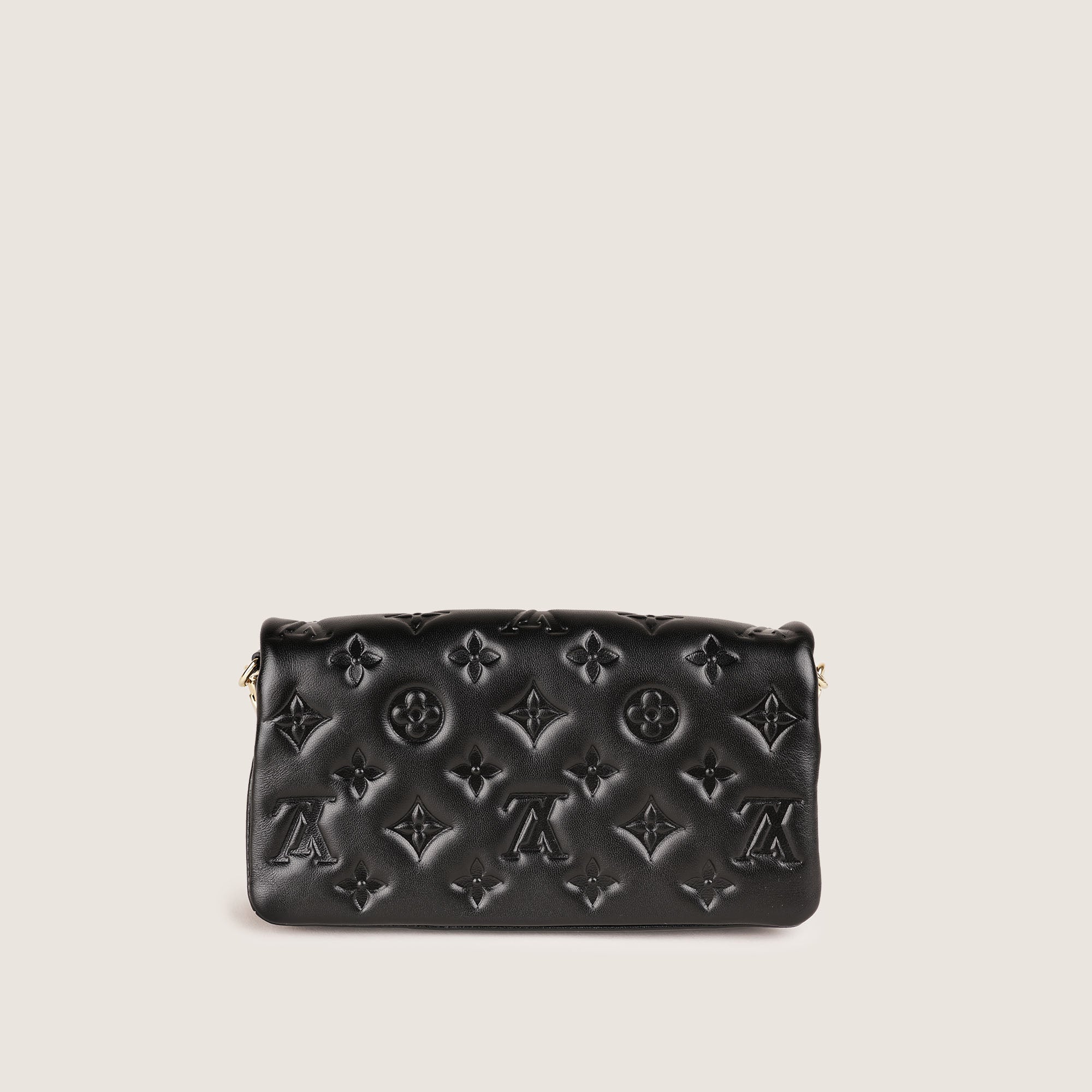 Pochette Coussin - LOUIS VUITTON - Affordable Luxury