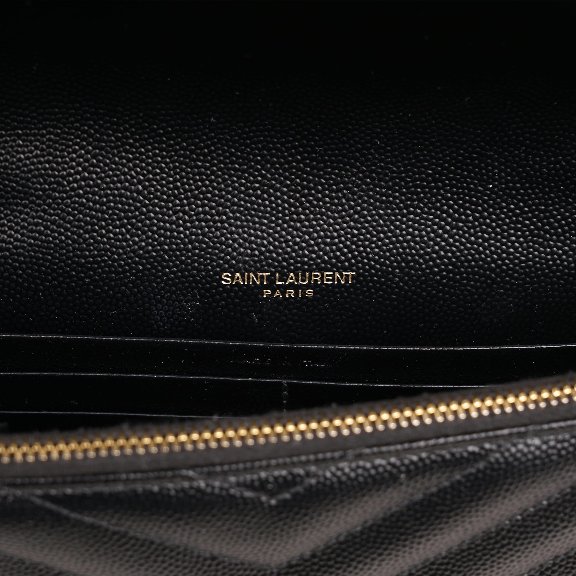 Small Cassandre Chain Wallet - SAINT LAURENT - Affordable Luxury image