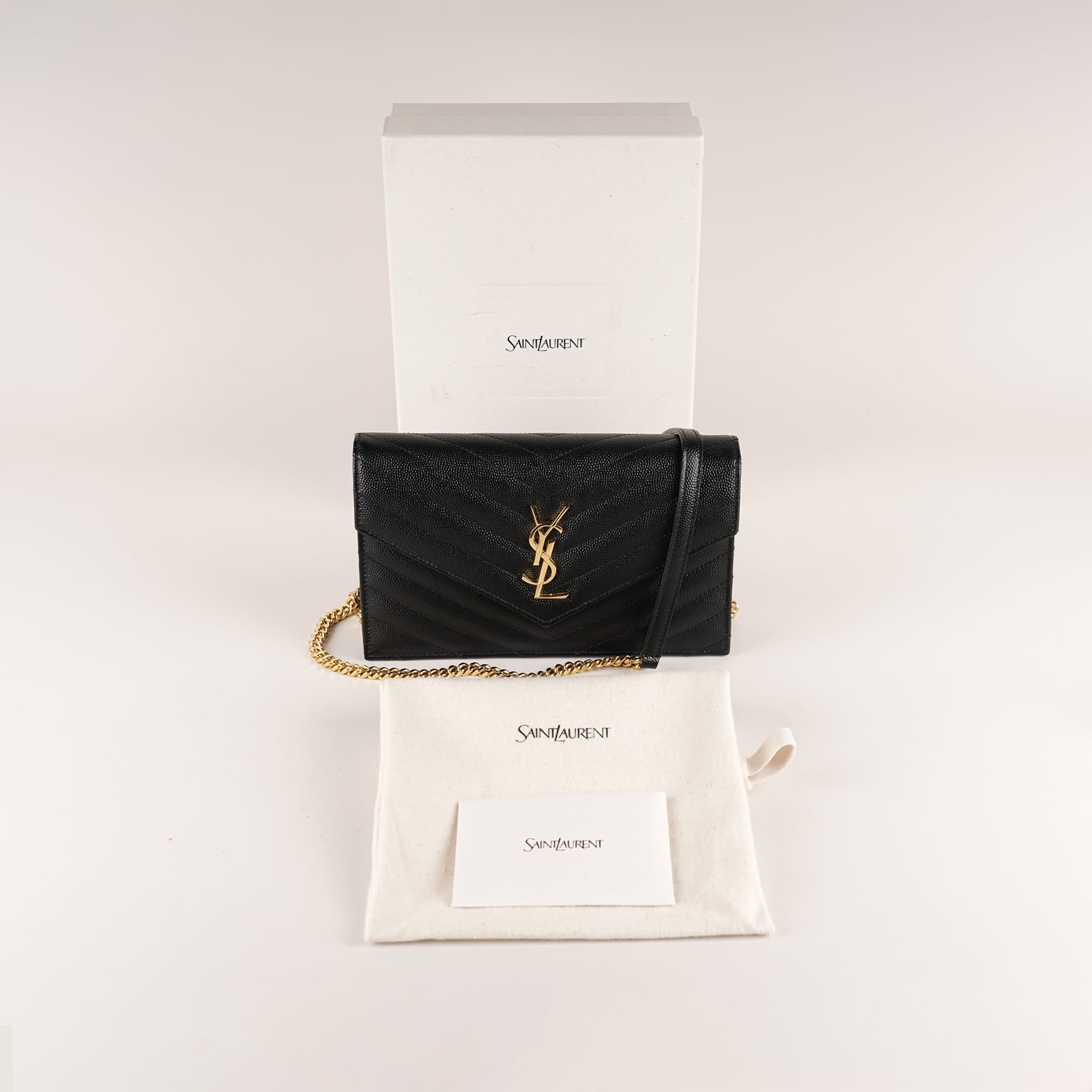 Small Cassandre Chain Wallet - SAINT LAURENT - Affordable Luxury image