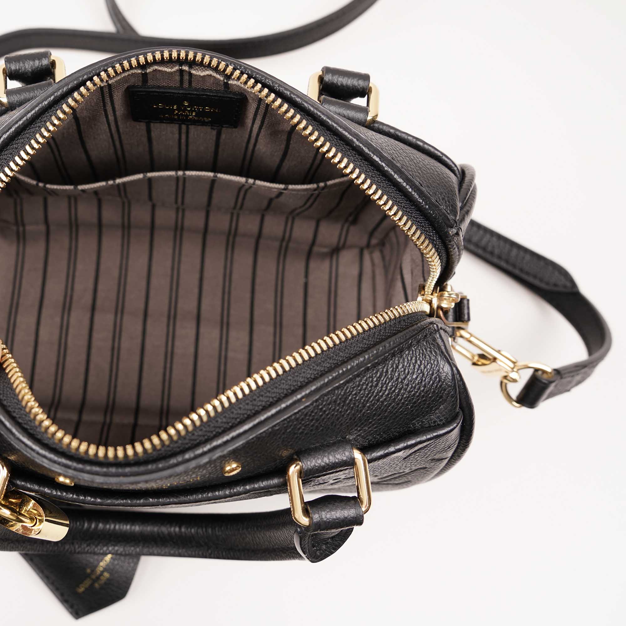 Speedy Bandouliére 20 - LOUIS VUITTON - Affordable Luxury image