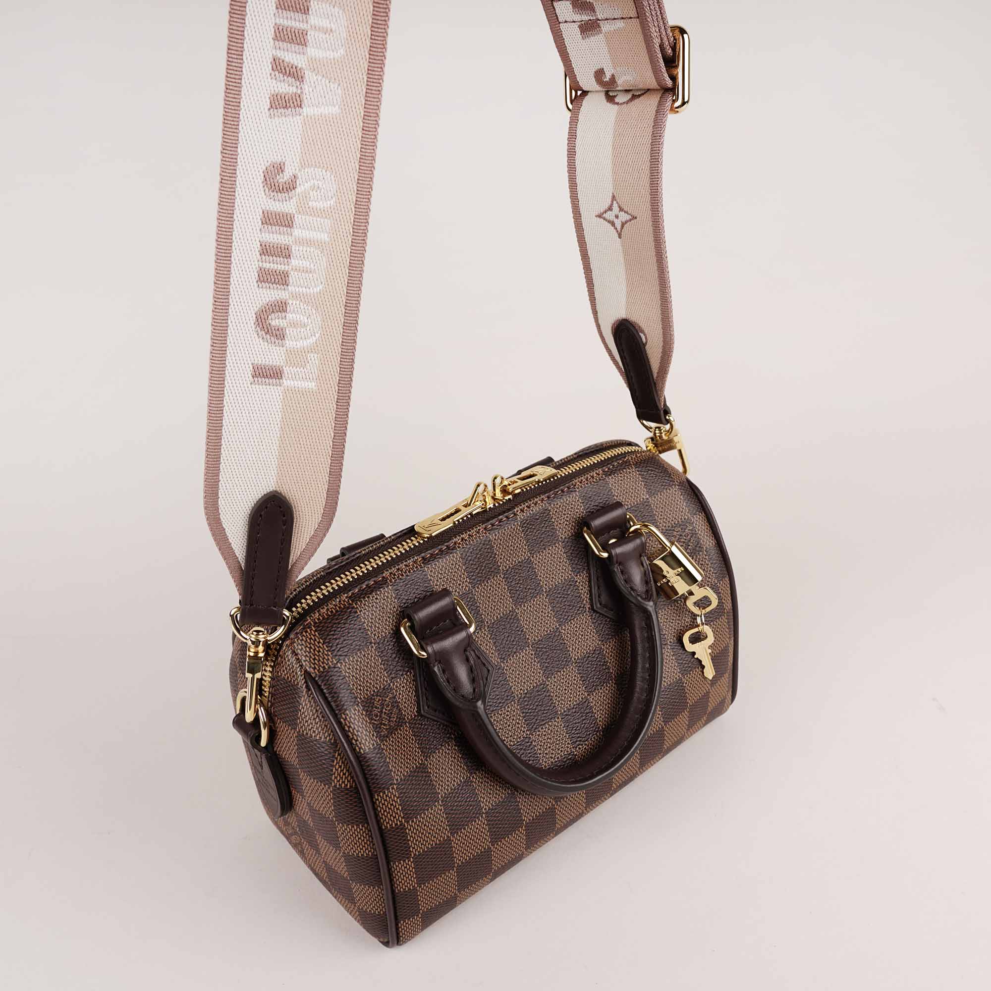 Speedy Bandouliére 20 - LOUIS VUITTON - Affordable Luxury image