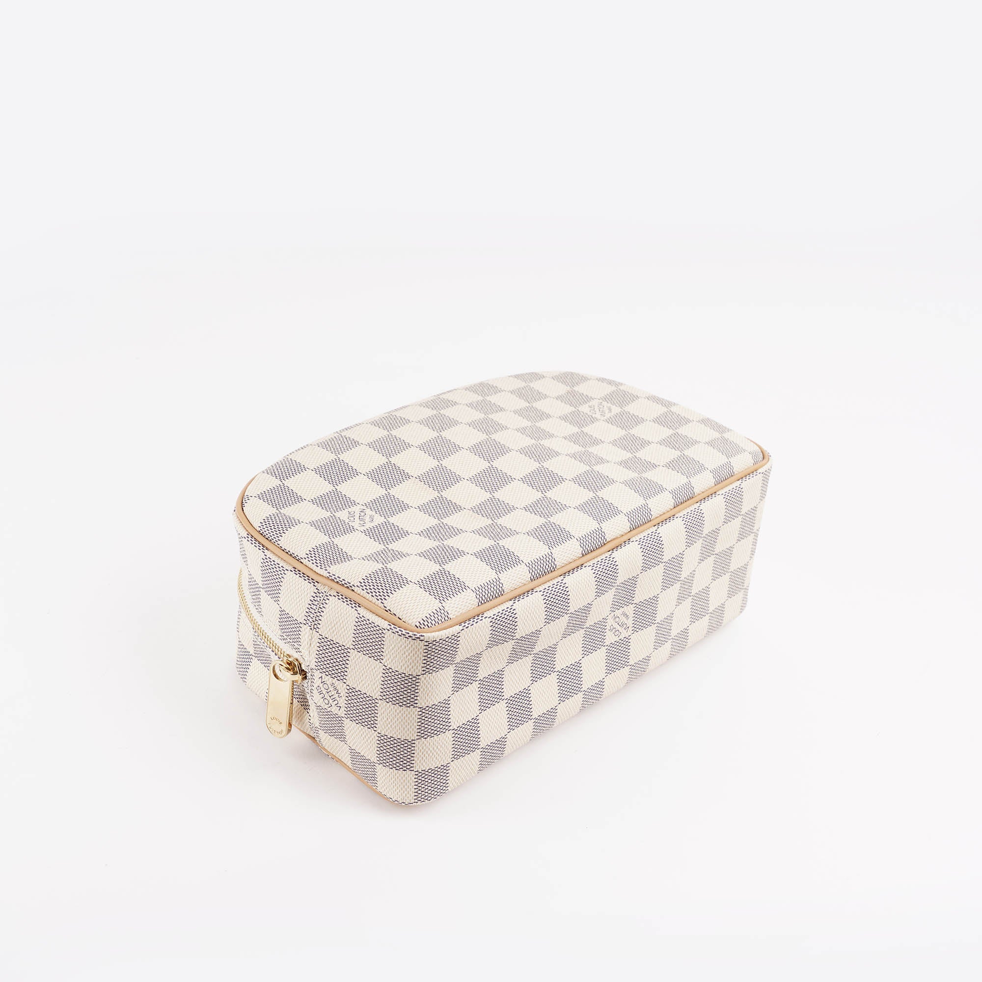 Toiletry Bag 25 - LOUIS VUITTON - Affordable Luxury image