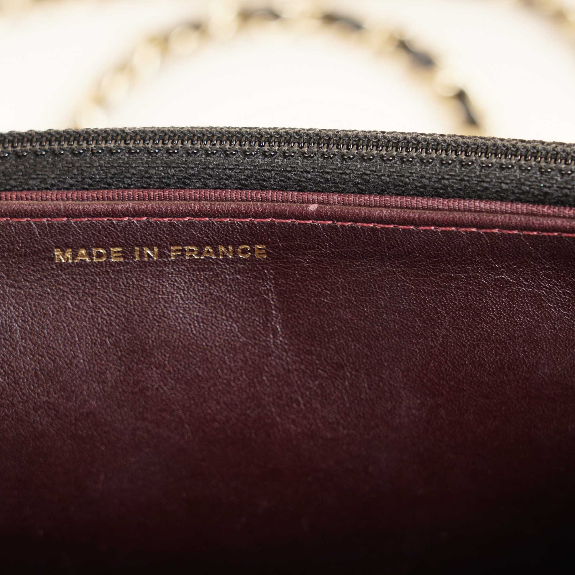 Wallet On Chain - CHANEL - Affordable Luxury image