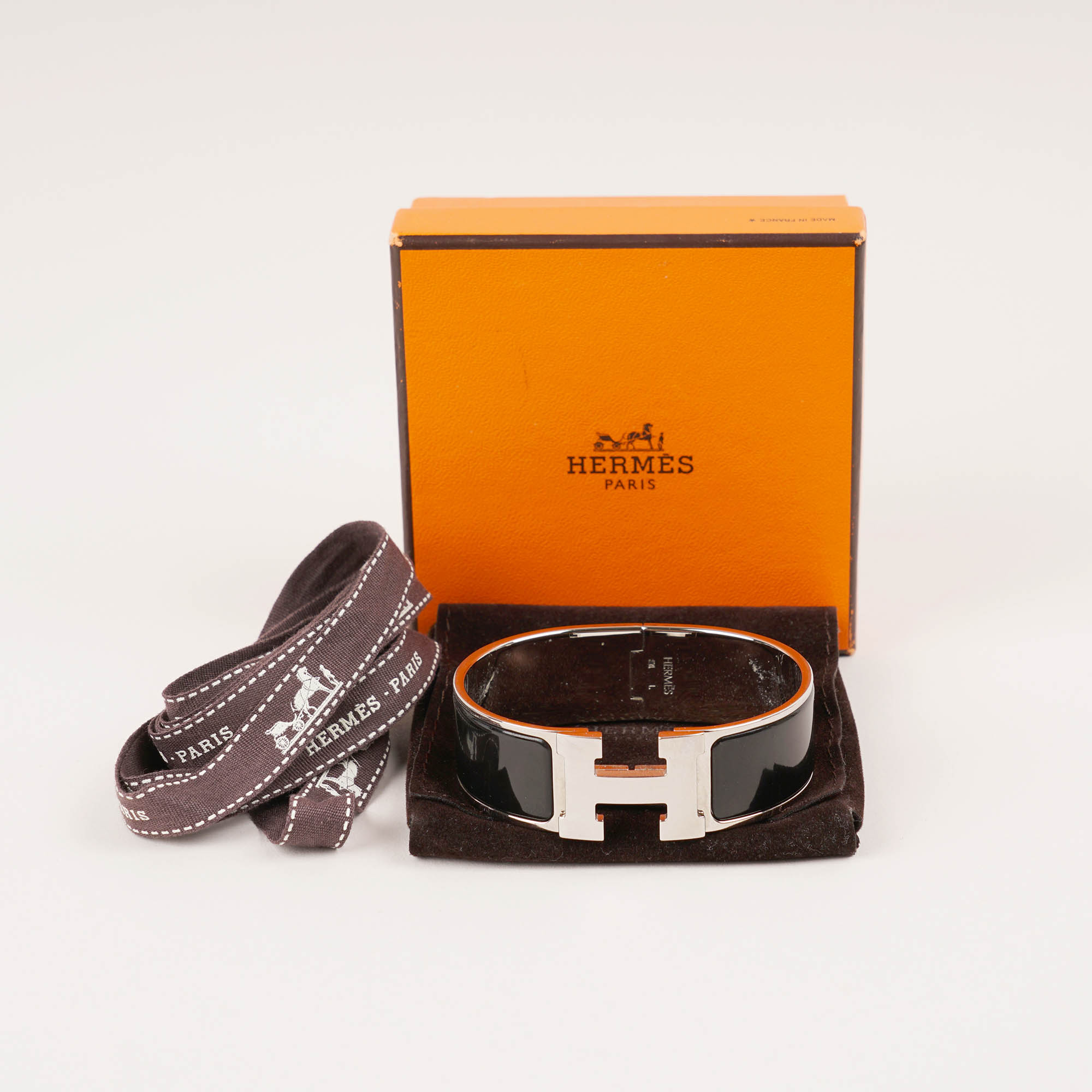Wide Clic H Bracelet GM - HERMÈS - Affordable Luxury image