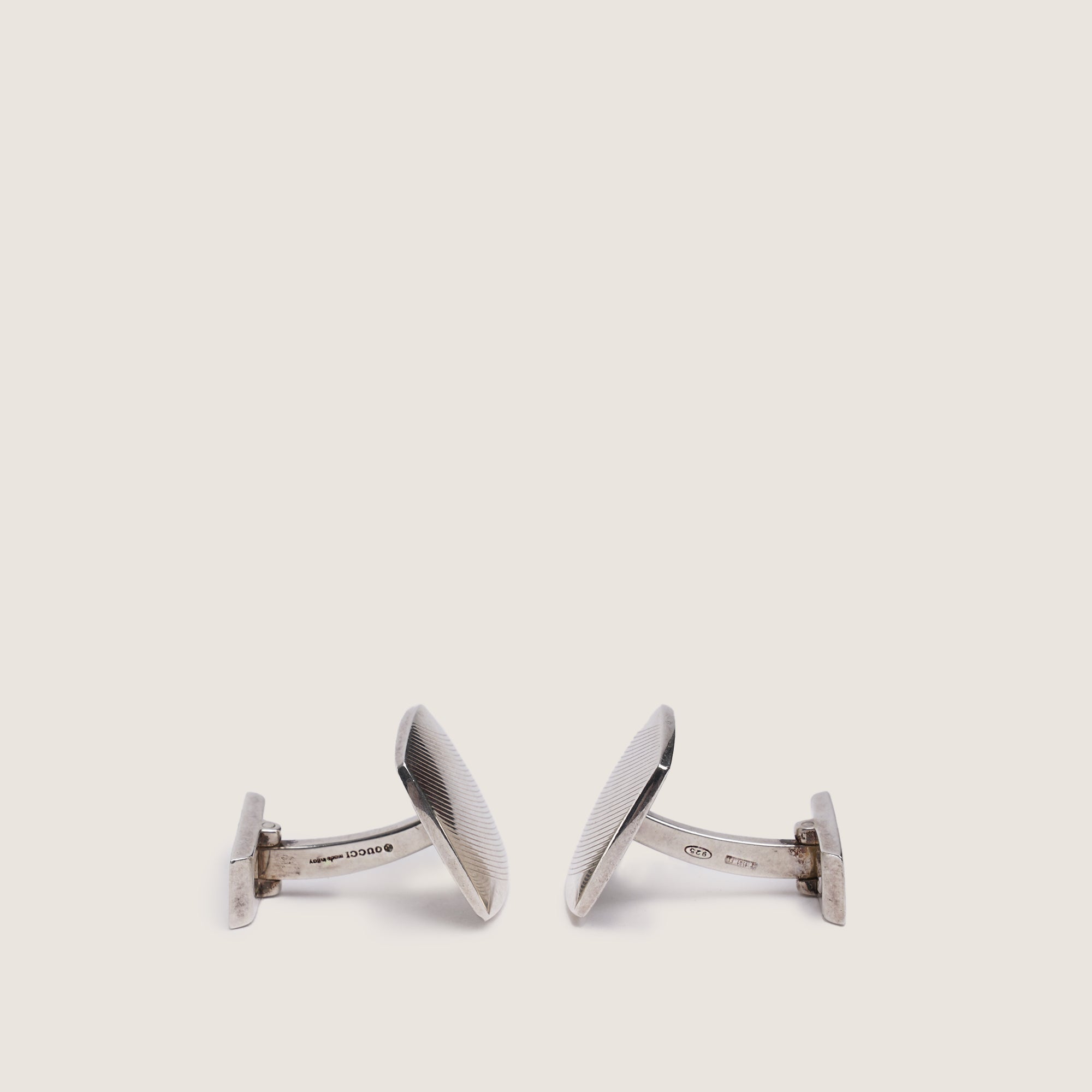 925 Silver Cufflinks - GUCCI - Affordable Luxury image