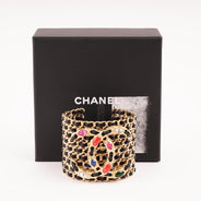 CC Cuff - CHANEL - Affordable Luxury thumbnail image