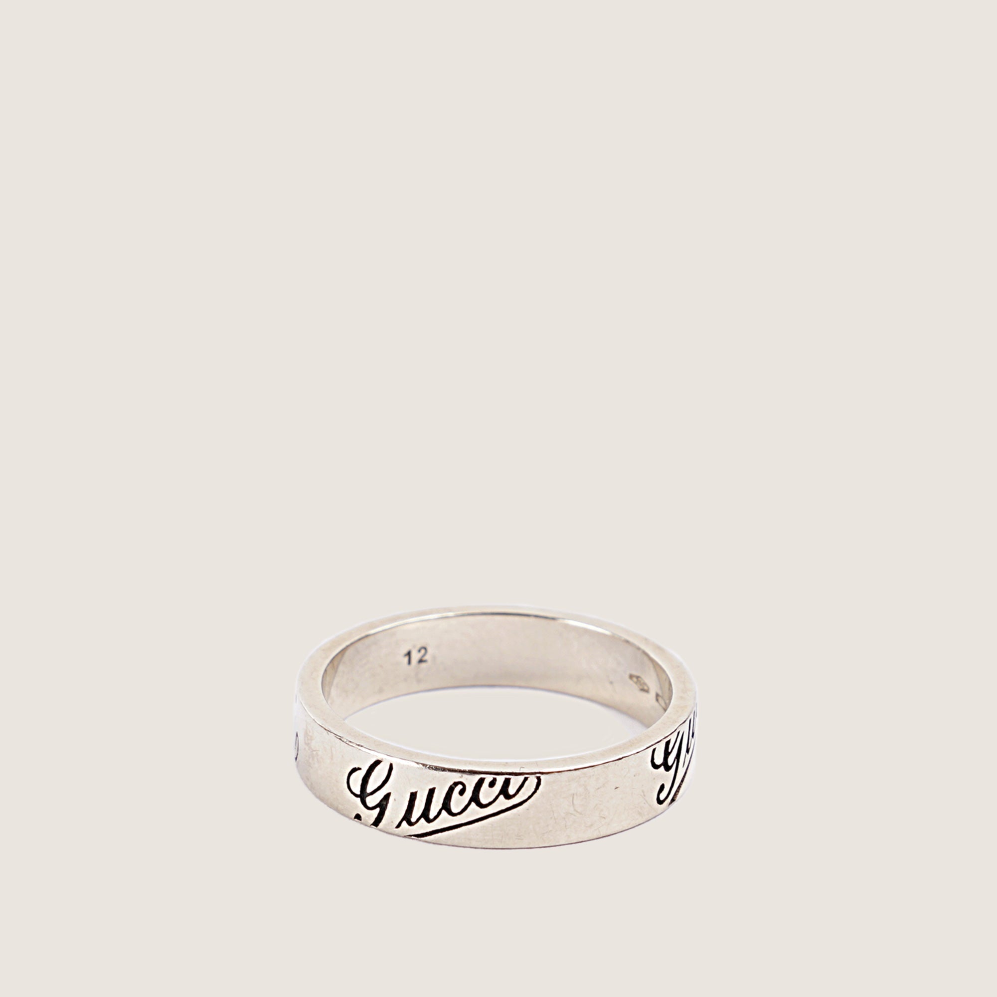 Icon Romantica Ring 18k White Gold - GUCCI - Affordable Luxury image