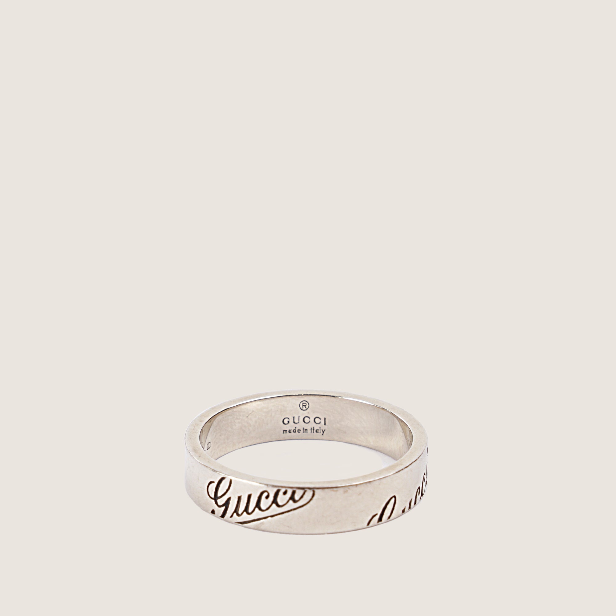 Icon Romantica Ring 18k White Gold - GUCCI - Affordable Luxury image