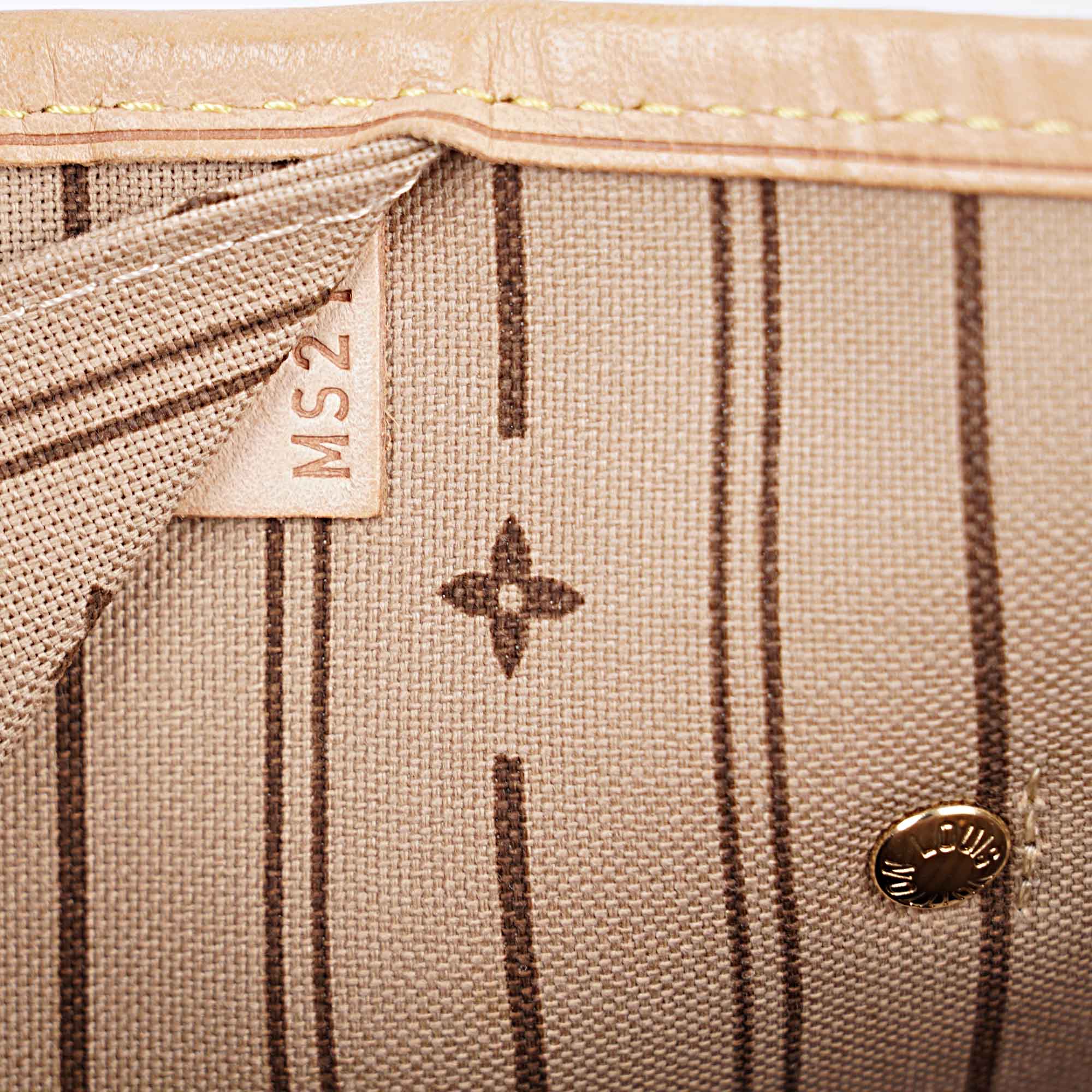 Louis Vuitton Neverfull MM Monogram - LOUIS VUITTON - Affordable Luxury image