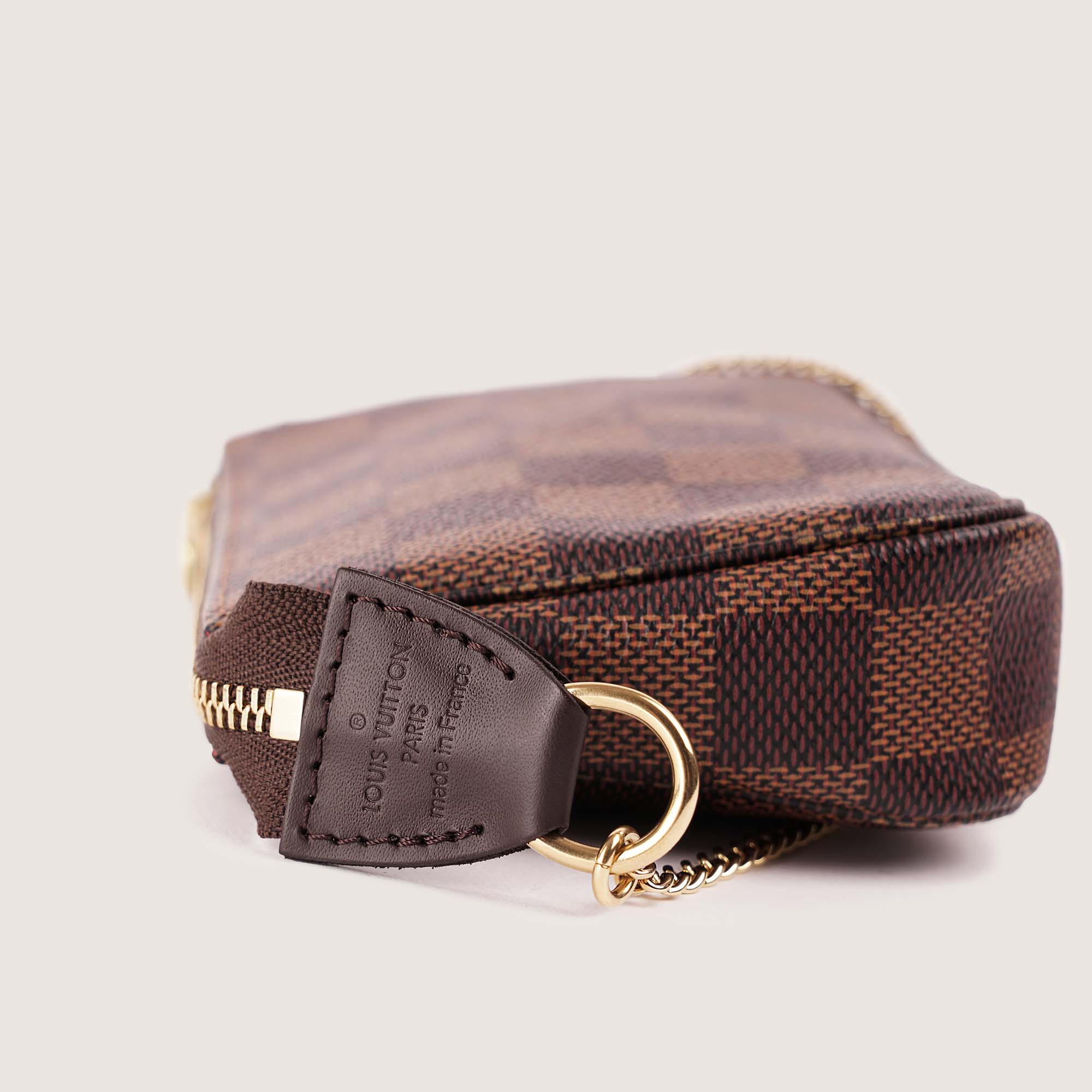 Mini Pochette Accessories - LOUIS VUITTON - Affordable Luxury image