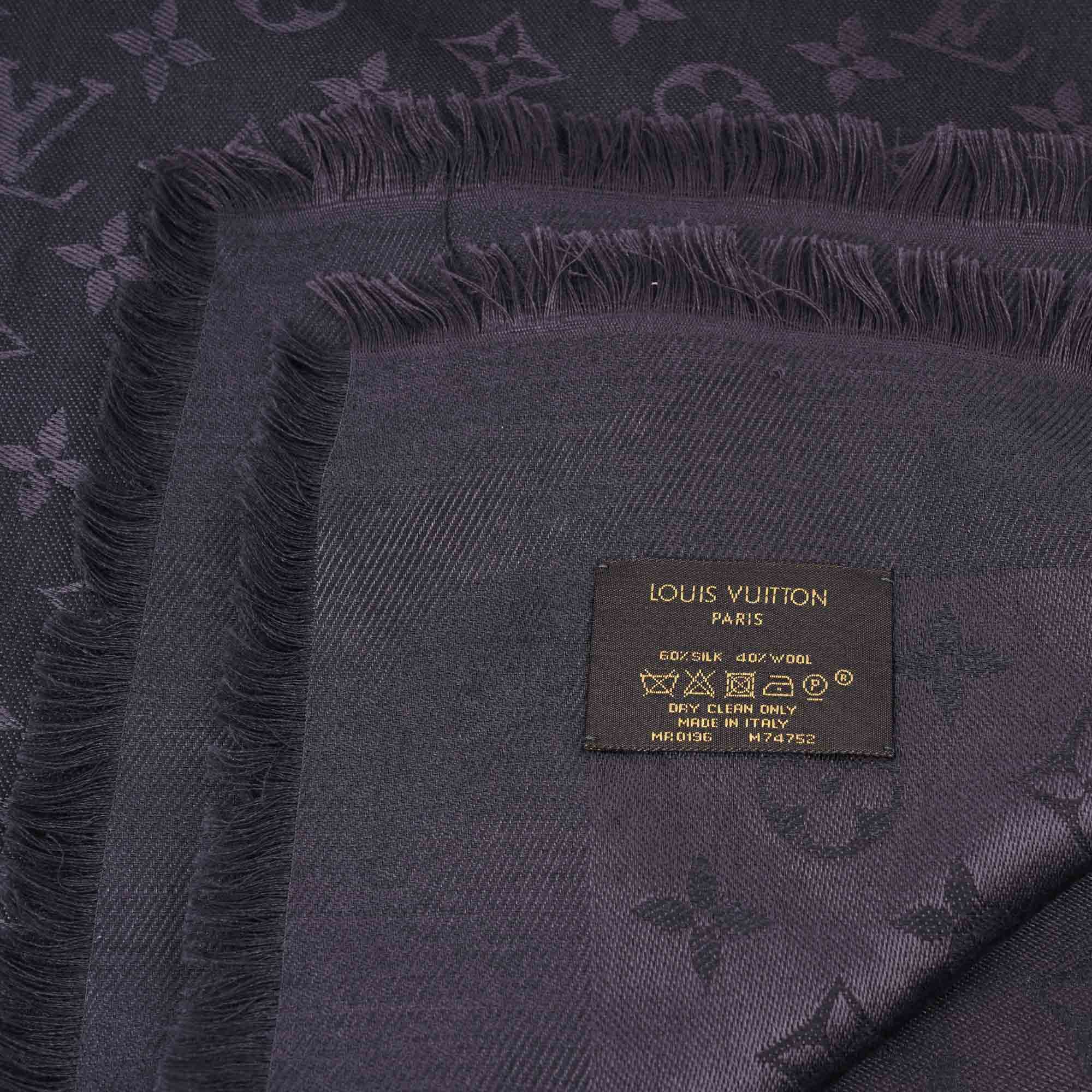 Monogram Classic Shawl Charcoal - LOUIS VUITTON - Affordable Luxury image