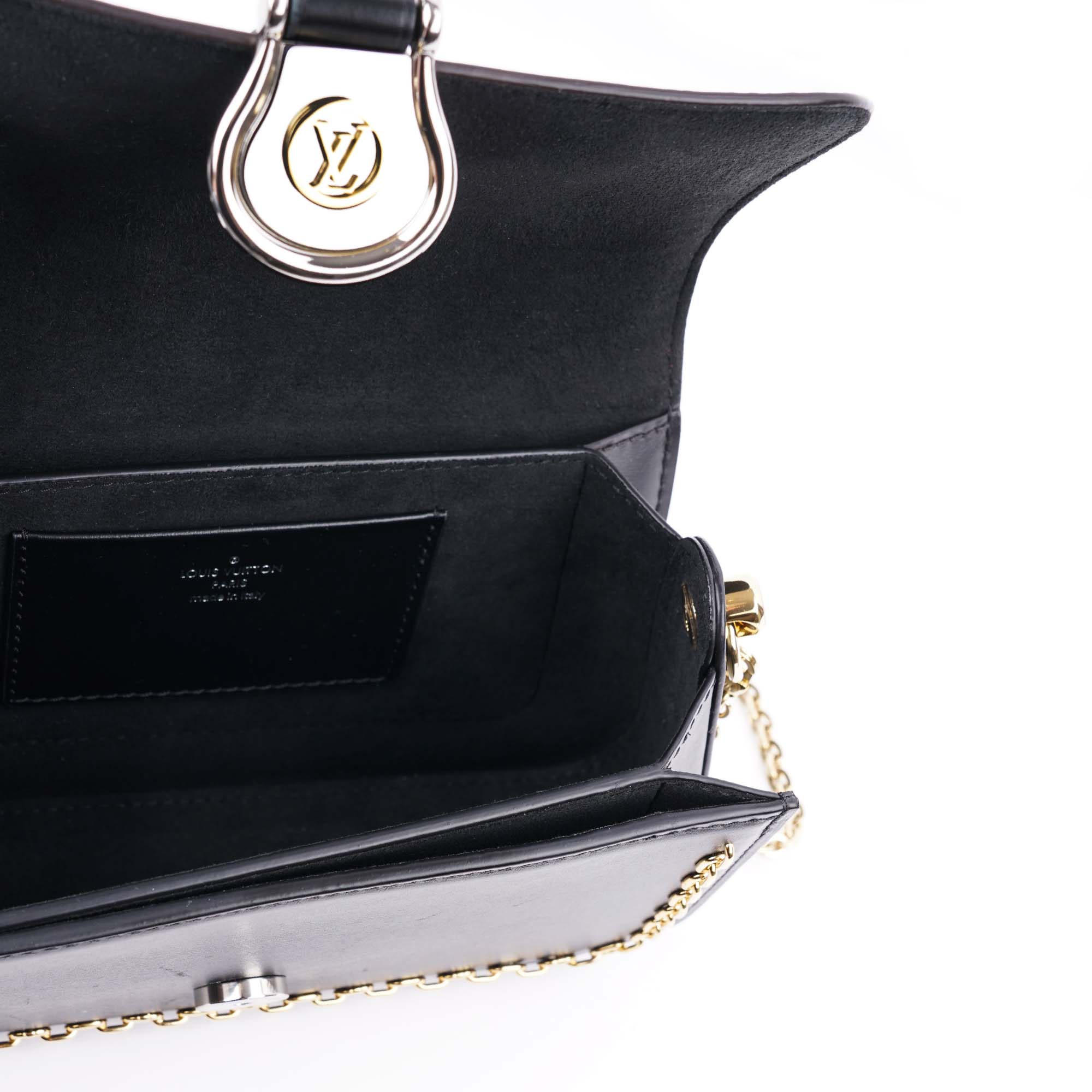 Neo Saint Cloud Bag Shoulder Bag - LOUIS VUITTON - Affordable Luxury image