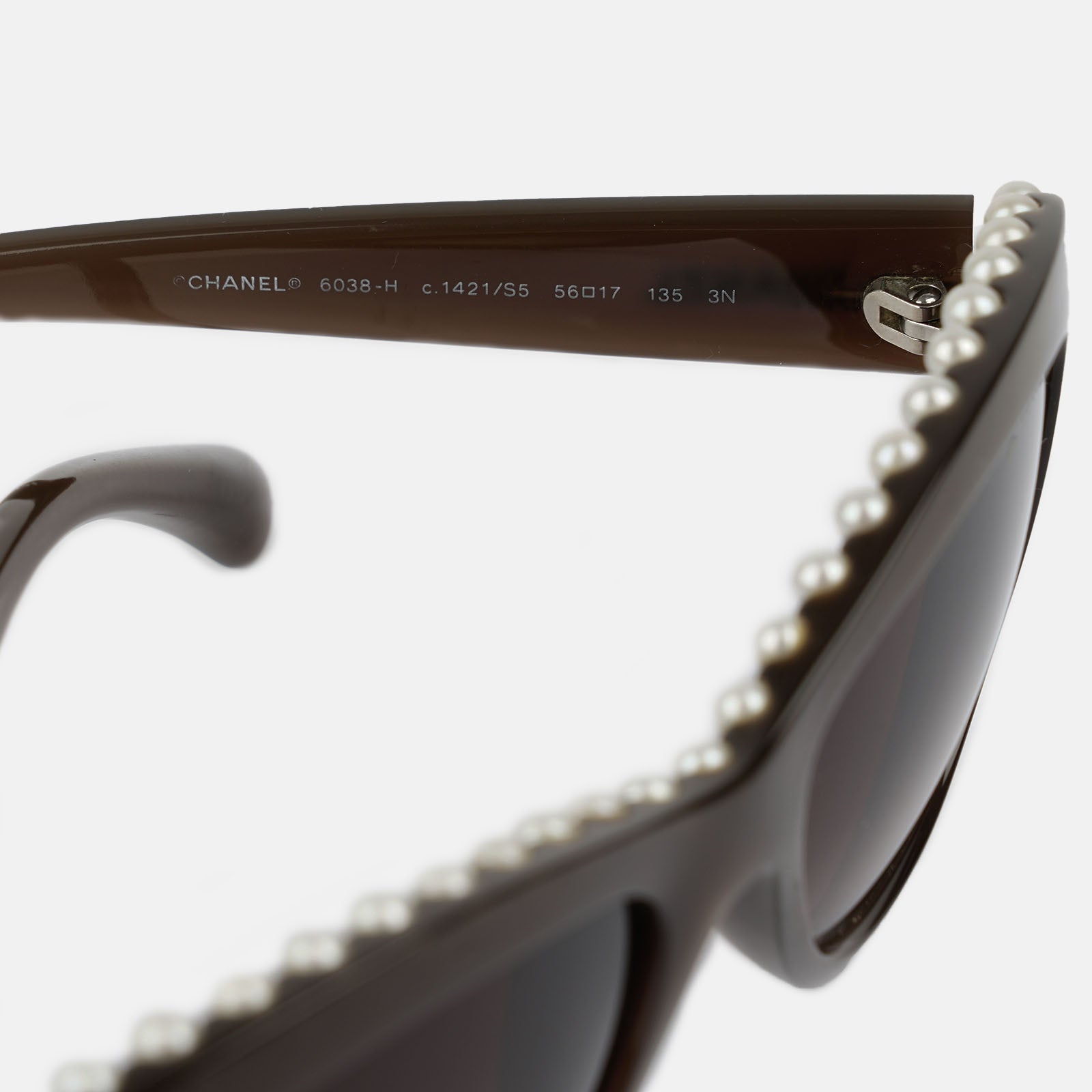 Pearl Sunglasses - CHANEL - Affordable Luxury image