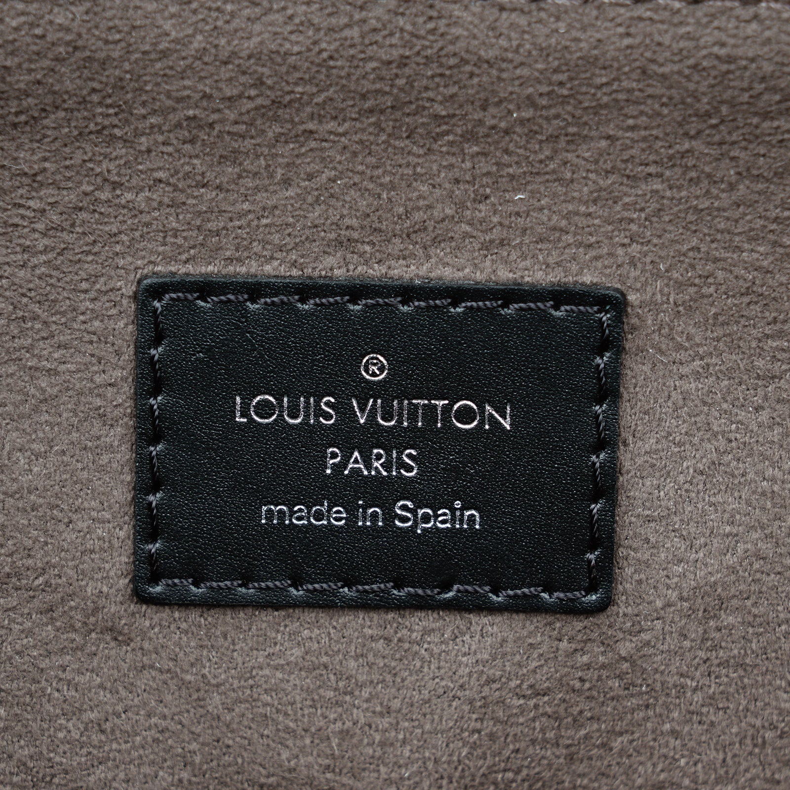 Porte-Documents Jour - LOUIS VUITTON - Affordable Luxury image