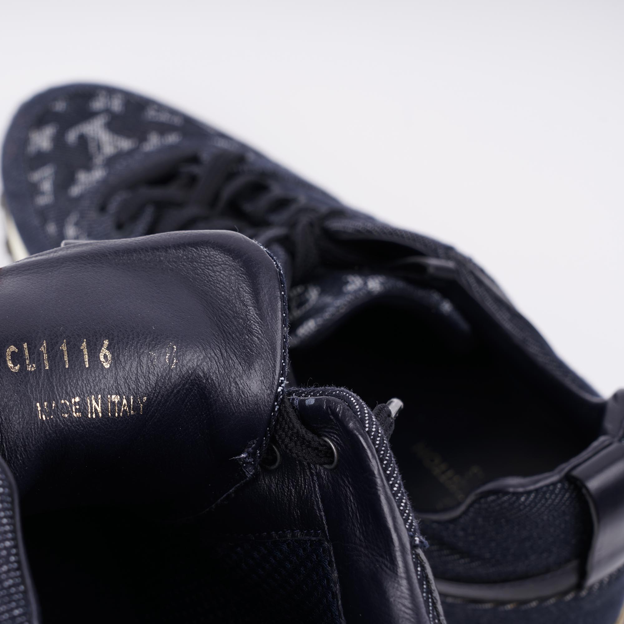 Run Away Sneakers Denim 38 - LOUIS VUITTON - Affordable Luxury image