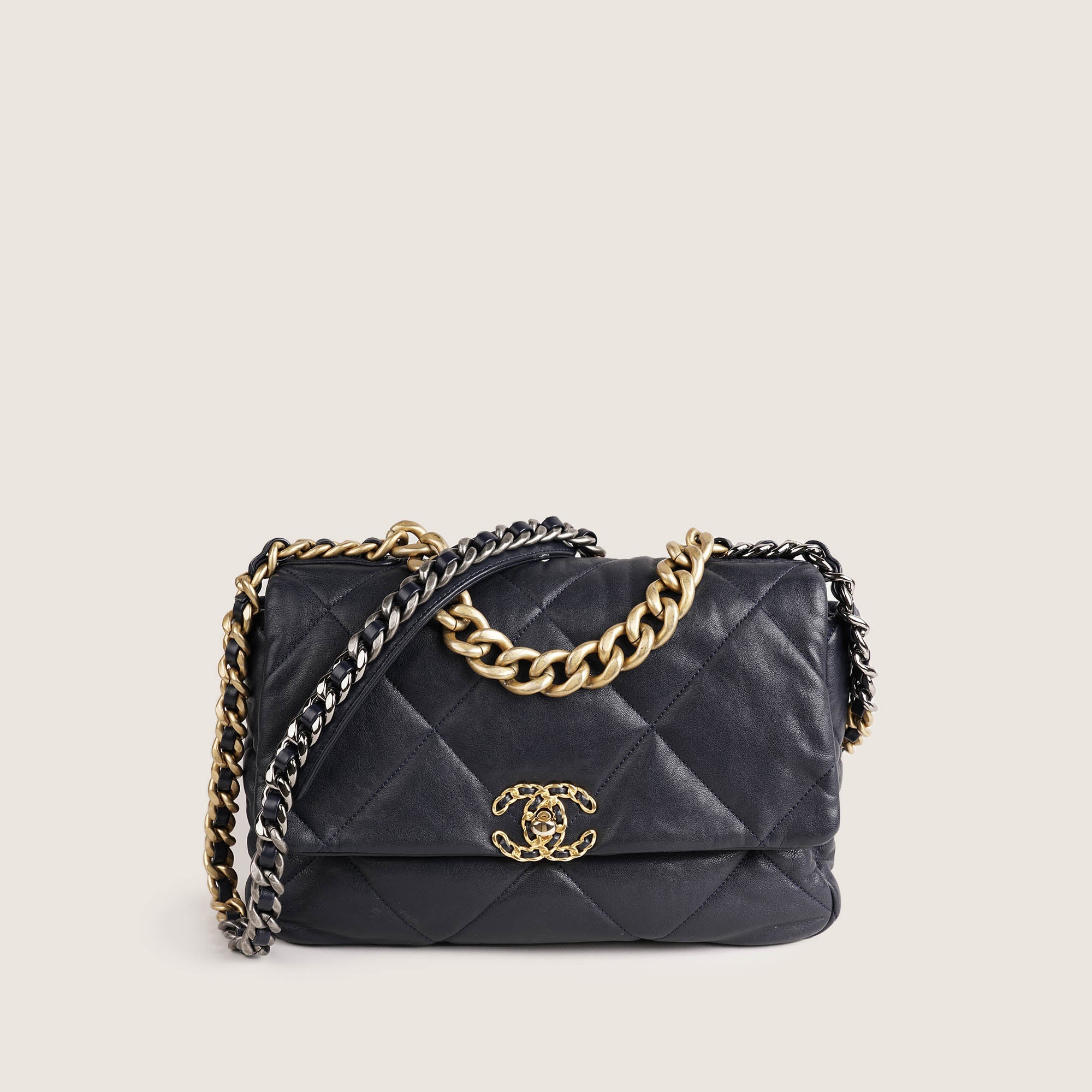 19 Large Flap Bag - CHANEL - Affordable Luxury image