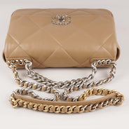 19 Medium/Large Flap - CHANEL - Affordable Luxury thumbnail image