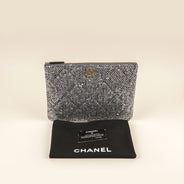 19 Sequin Pouch - CHANEL - Affordable Luxury thumbnail image