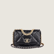 19 Small Flap - CHANEL - Affordable Luxury thumbnail image
