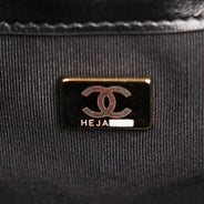 25 Small Handbag - CHANEL - Affordable Luxury thumbnail image