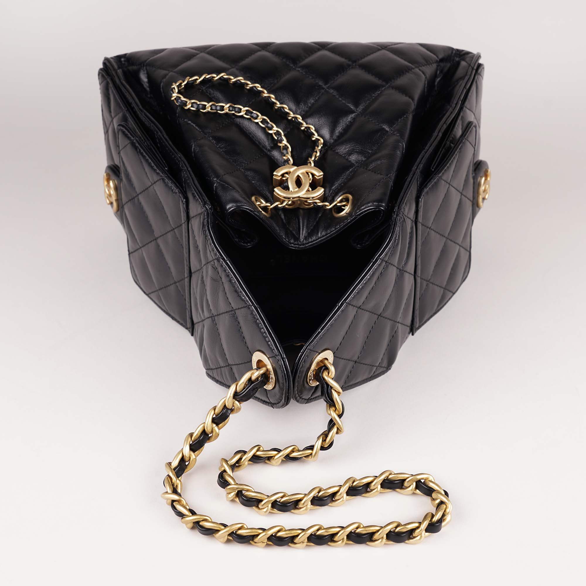 25 Small Handbag - CHANEL - Affordable Luxury image