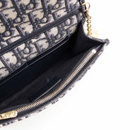 2in1 Montaigne 30 Pouch - CHRISTIAN DIOR - Affordable Luxury thumbnail image